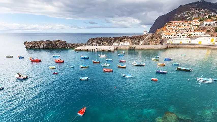 ¿Viajar a Portugal es posible desde España en pandemia?. (Foto: Envato)