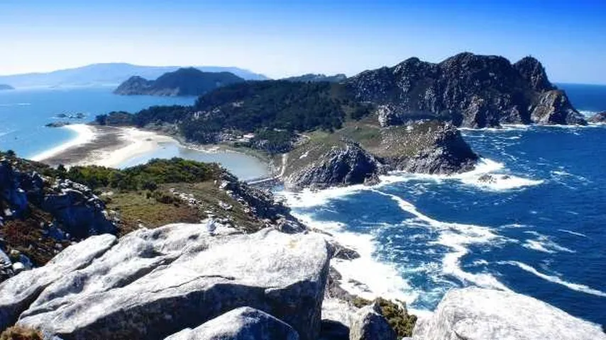 Rias Baixas, la mejor zona de Galicia para disfrutar del verano. (Foto: Envato)